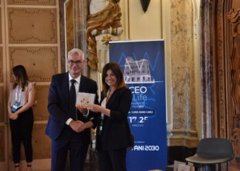 Cellularline: custodie per smartphone, caricabatterie e cavetti in plastica riciclata