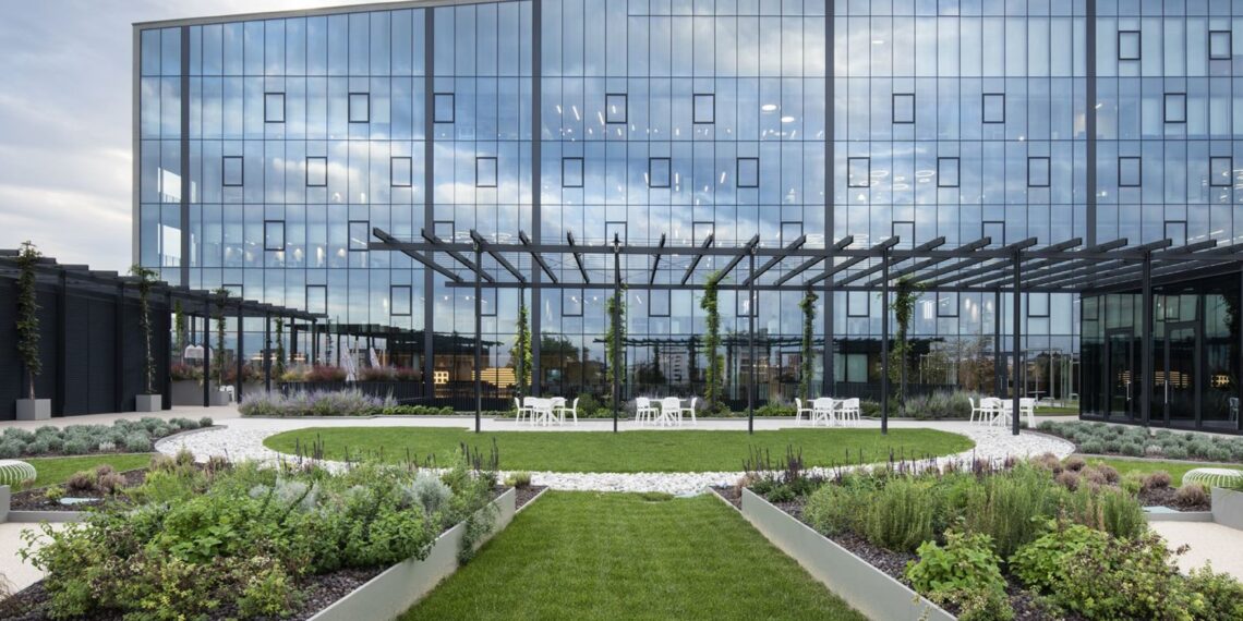 Molto più di un ufficio: Il Prisma progetta le nuove “esperienze sensoriali” del Gruppo LVMH