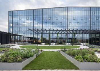 Molto più di un ufficio: Il Prisma progetta le nuove “esperienze sensoriali” del Gruppo LVMH