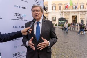 Enrico Giovannini, ASviS, ai CEOforLIFE Awards 2023: “CEOforLIFE dimostra che tante imprese italiane investono nello sviluppo sostenibile”