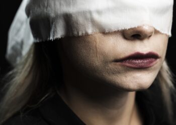 Giornata Internazionale per l’eliminazione della violenza contro le donne: il 25 novembre uniti per raggiungere l’urgente cambiamento socioculturale di cui abbiamo bisogno