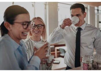 “Back to work”: i consigli di ISS per attrarre i dipendenti nei luoghi di lavoro