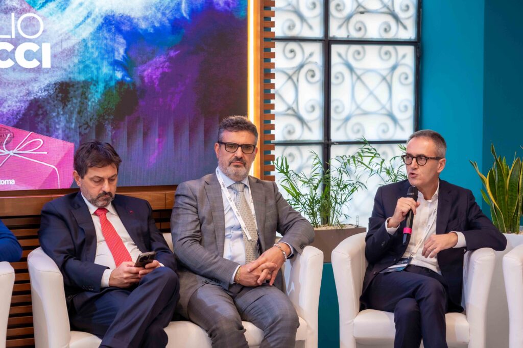 227_26607315_20241024