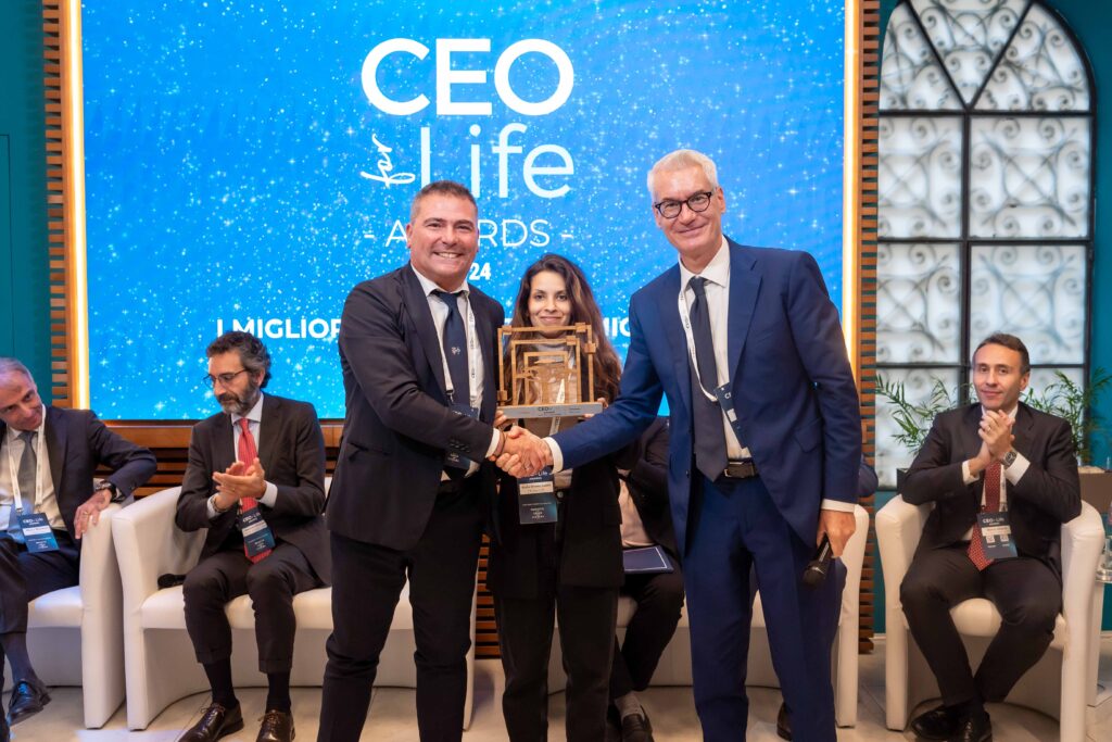 572_26403692_20241022