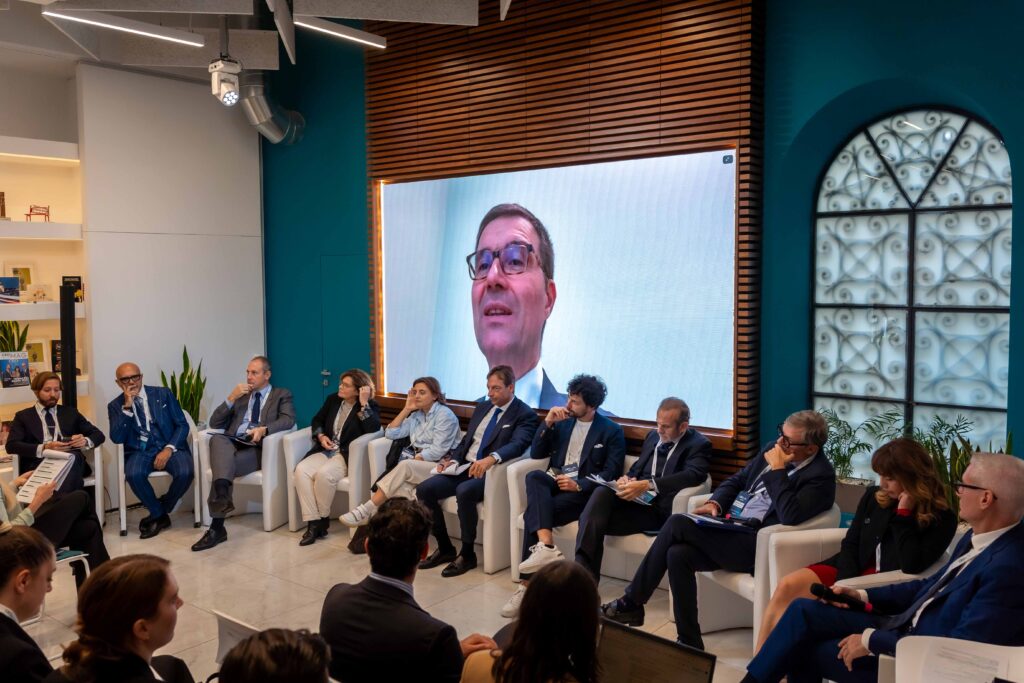 62_26605894_20241024