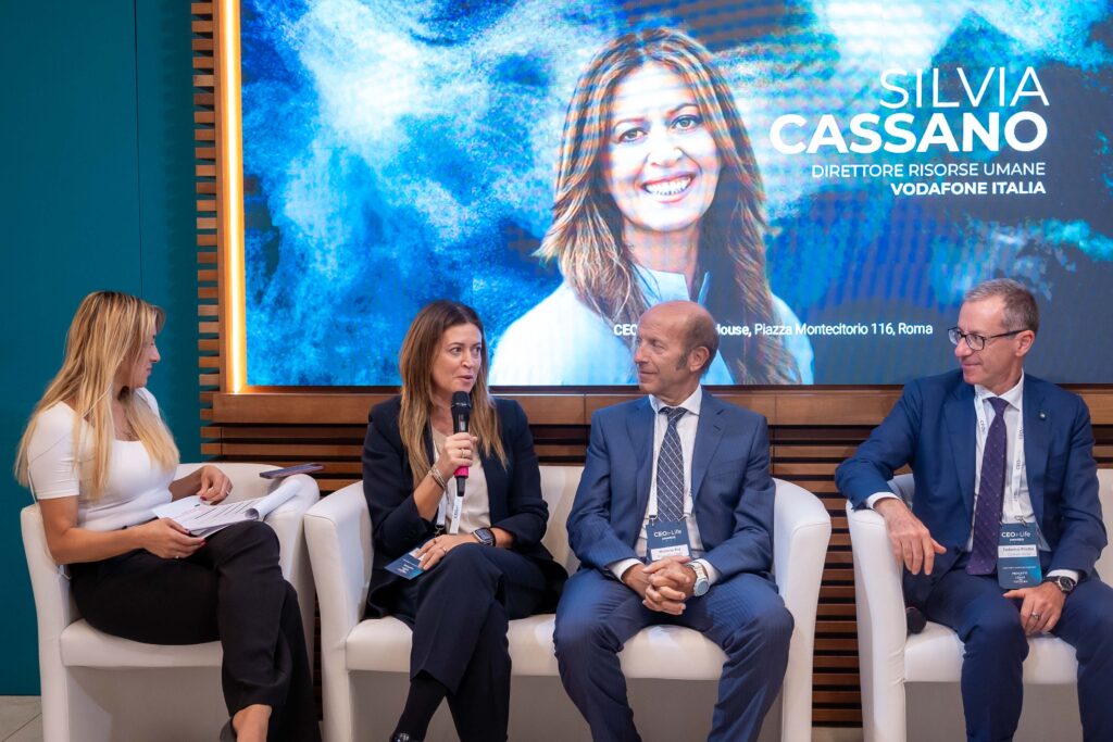 648_26404432_20241022